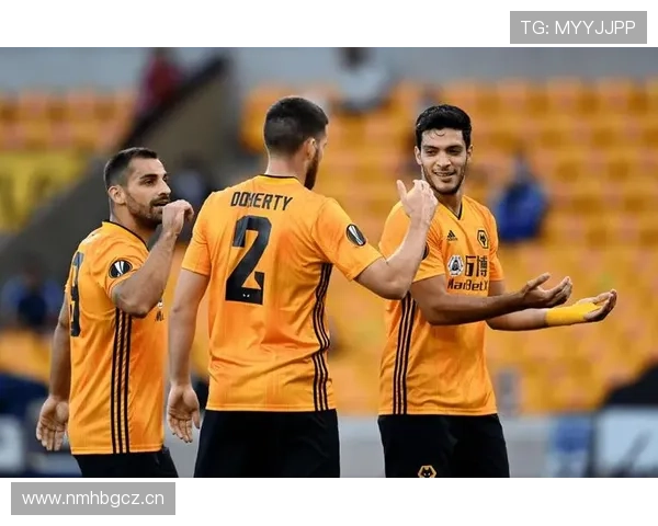 英超马克西姆·库扬