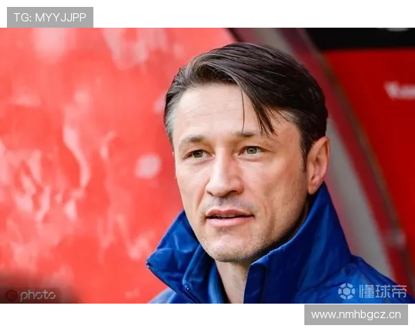 国米三中卫战术死板趋势显现，当前阶段对球队竞争力造成影响